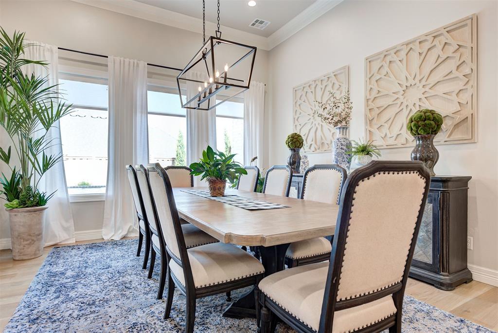 2925 Wood Thrush Way