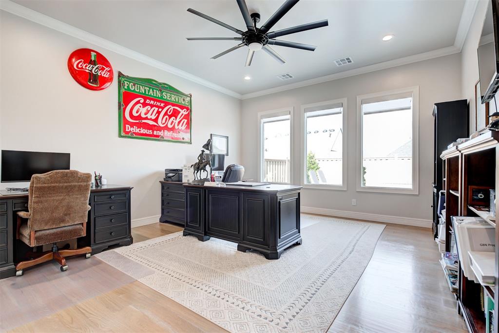 2925 Wood Thrush Way