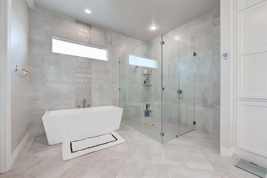 2925 Wood Thrush Way