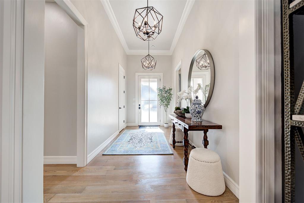 2925 Wood Thrush Way