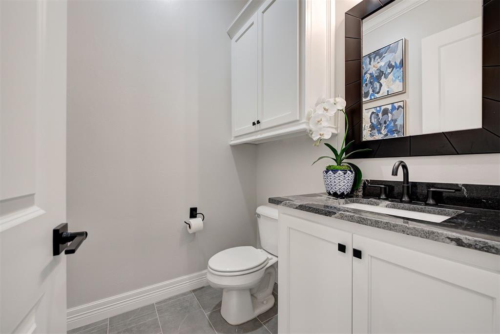 2925 Wood Thrush Way