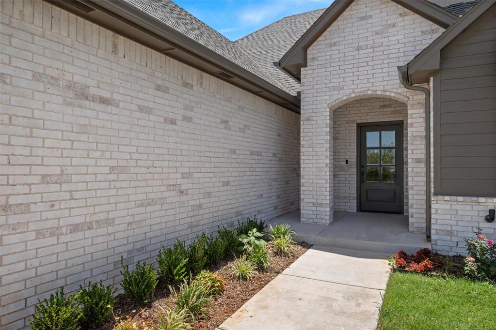 11628 NW 105th Street