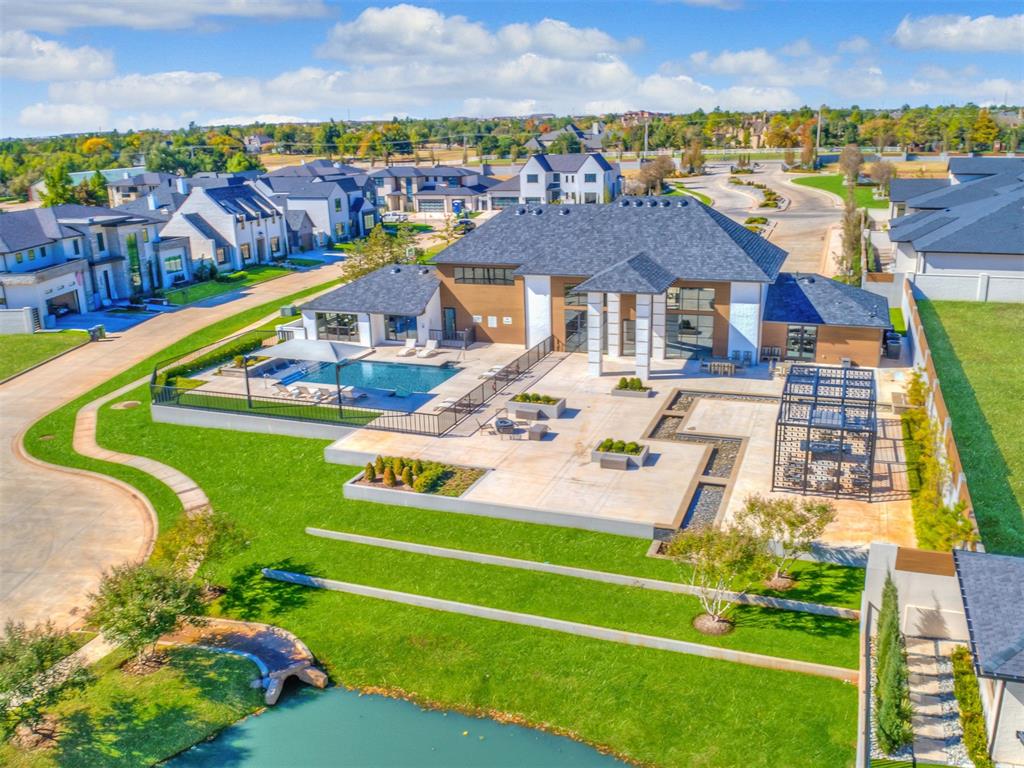904 NW 157th Terrace