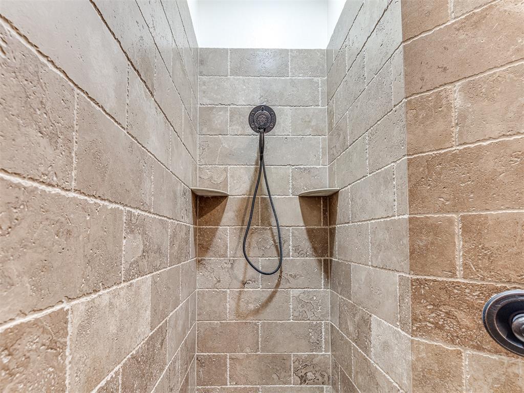 1049 Villas Creek Drive