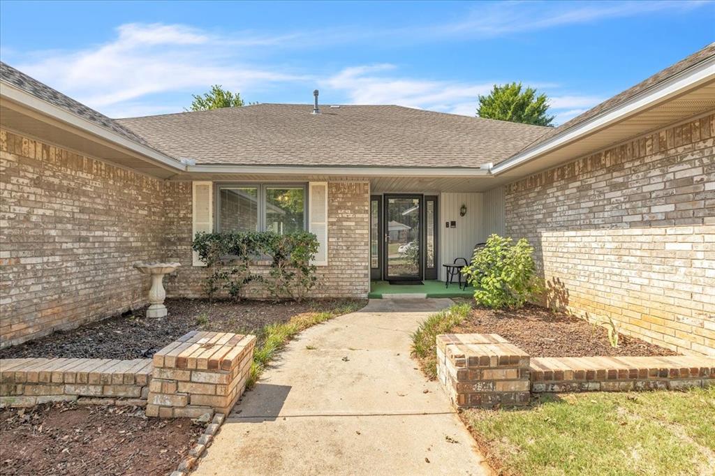 8124 NW 82nd Street