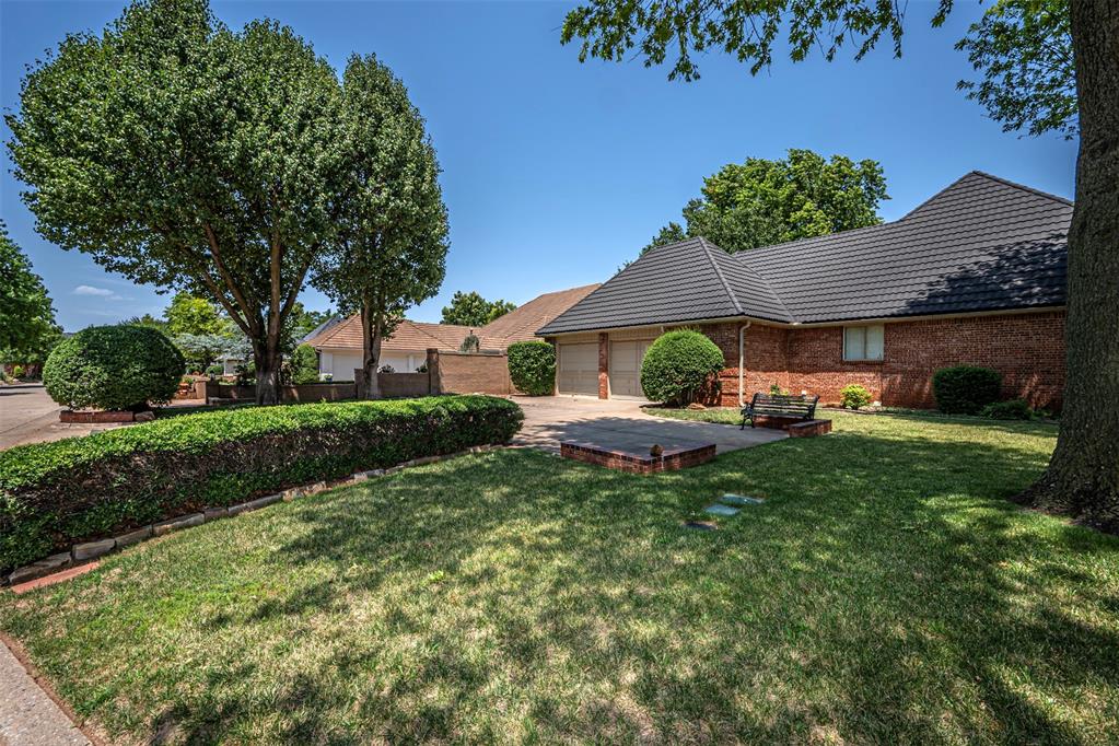 12812 Plum Hollow Drive