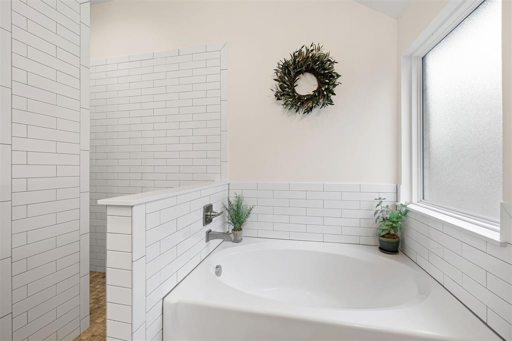 2437 NW 179th Street