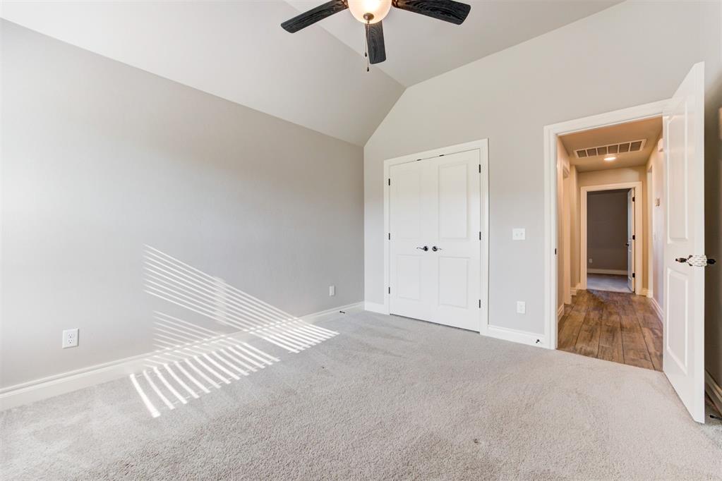 3140 Hunter Crest Drive