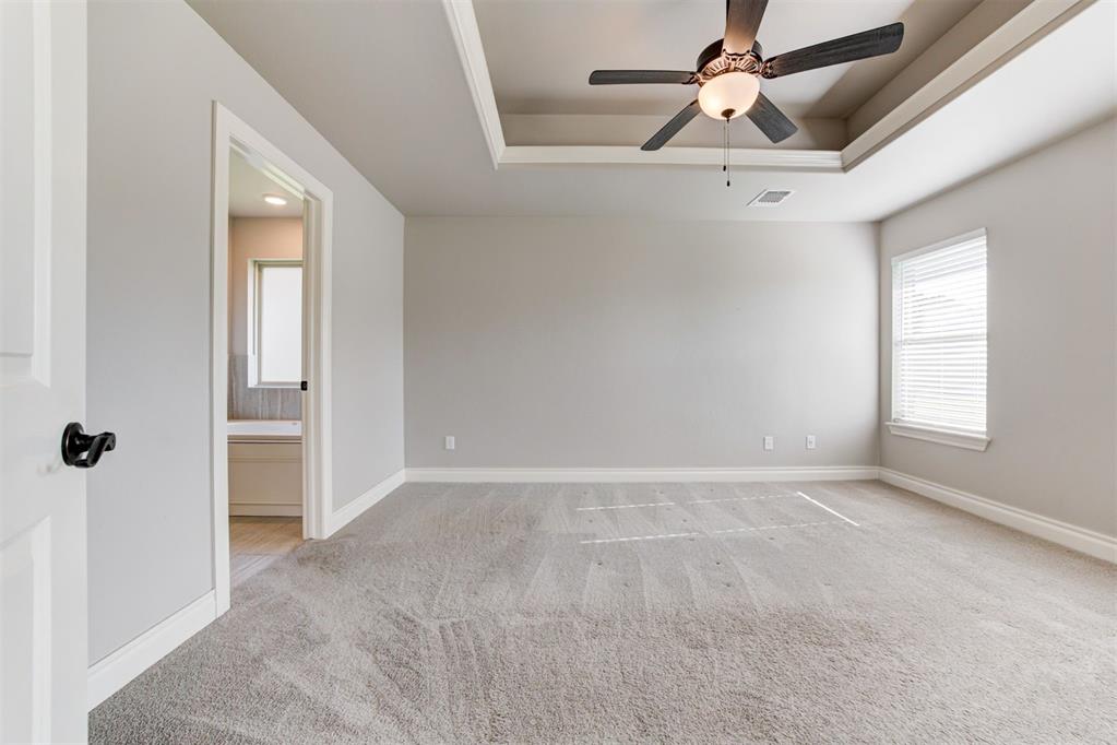 3140 Hunter Crest Drive