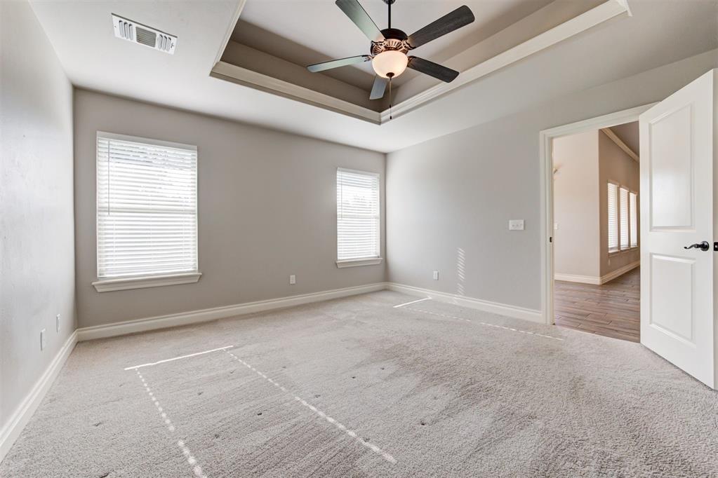 3140 Hunter Crest Drive