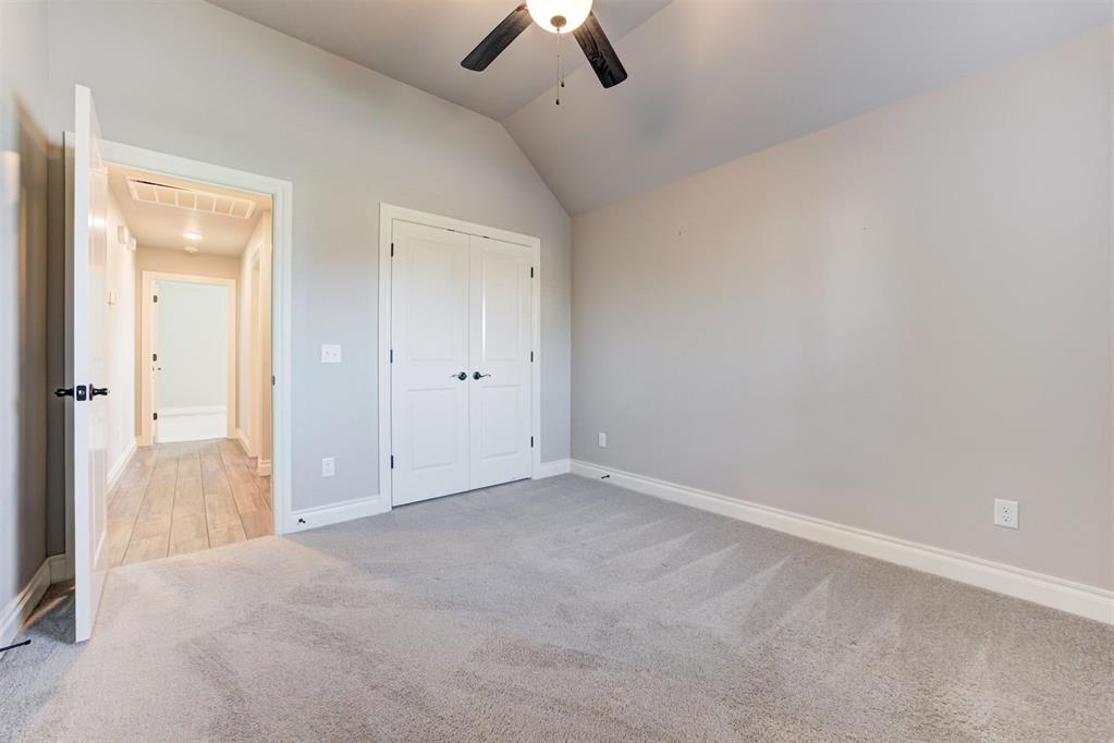 3140 Hunter Crest Drive