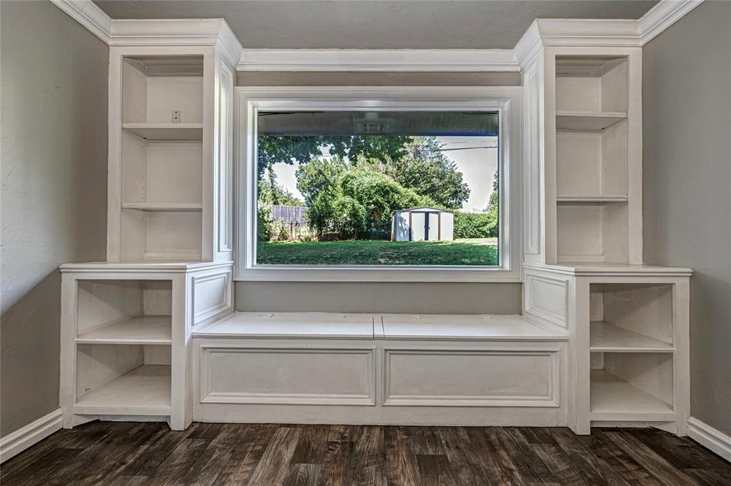913 Farra Drive
