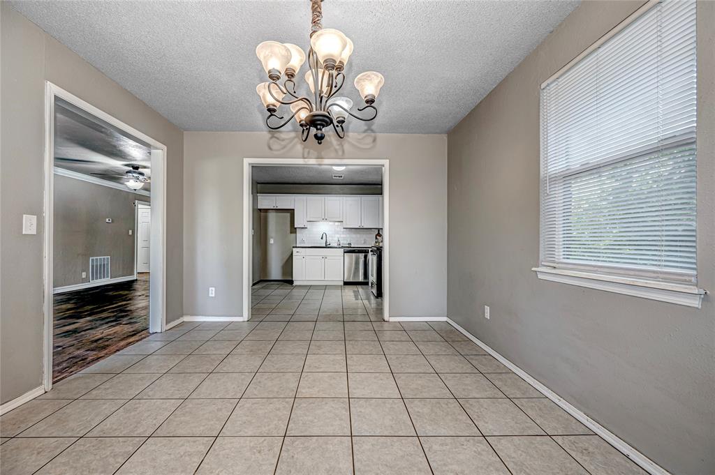 913 Farra Drive