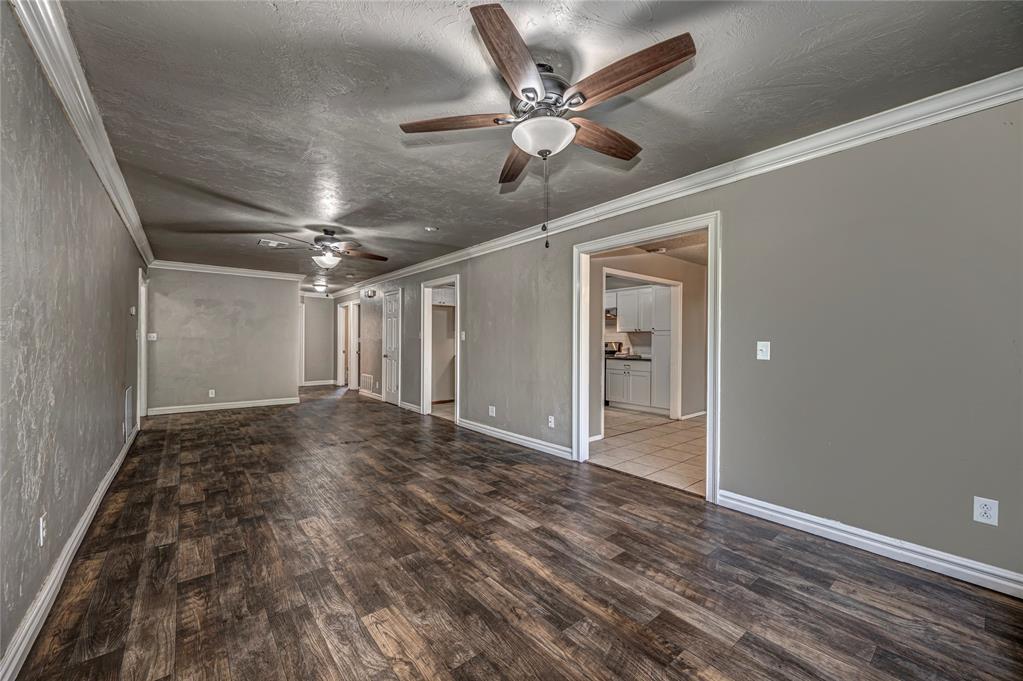 913 Farra Drive