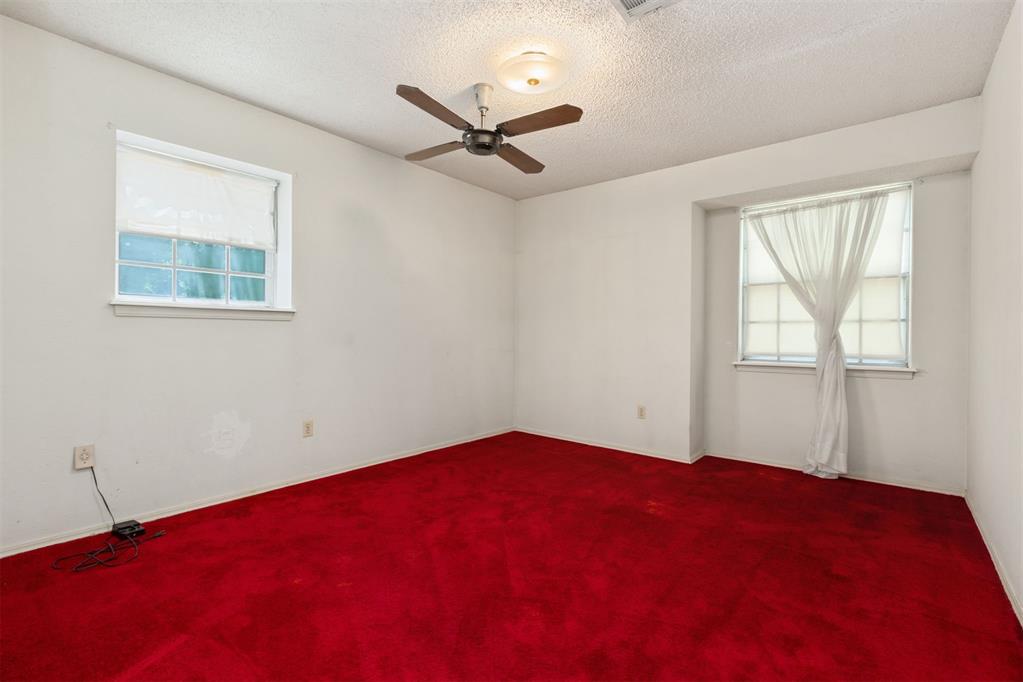 2700 Old Farm Lane
