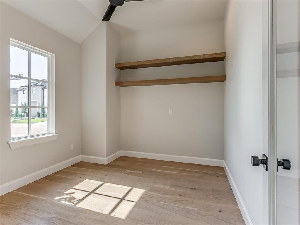 16401 Burgundy East Drive