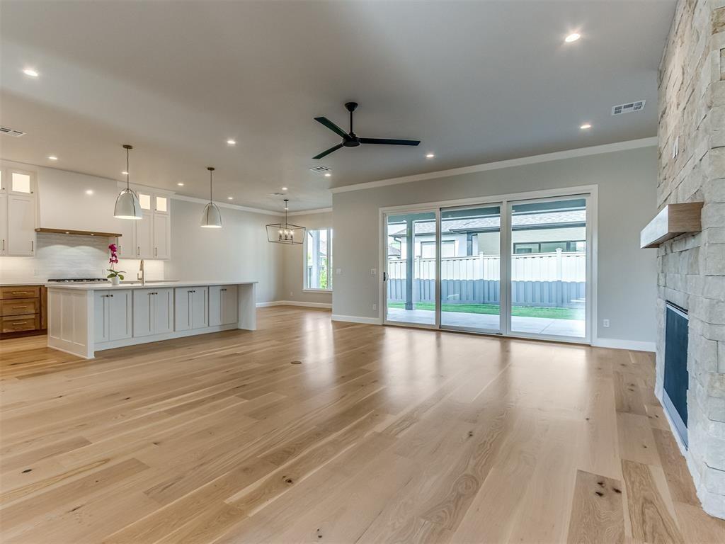 16401 Burgundy East Drive