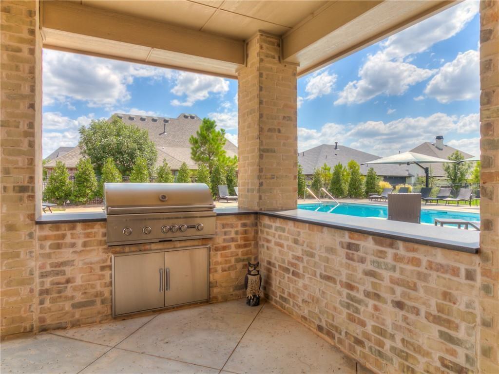 16401 Burgundy East Drive