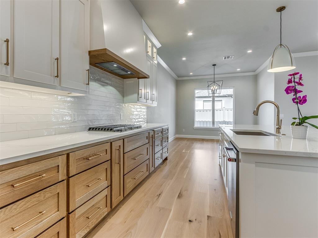 16401 Burgundy East Drive