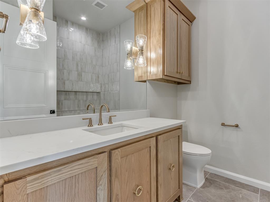 16401 Burgundy East Drive