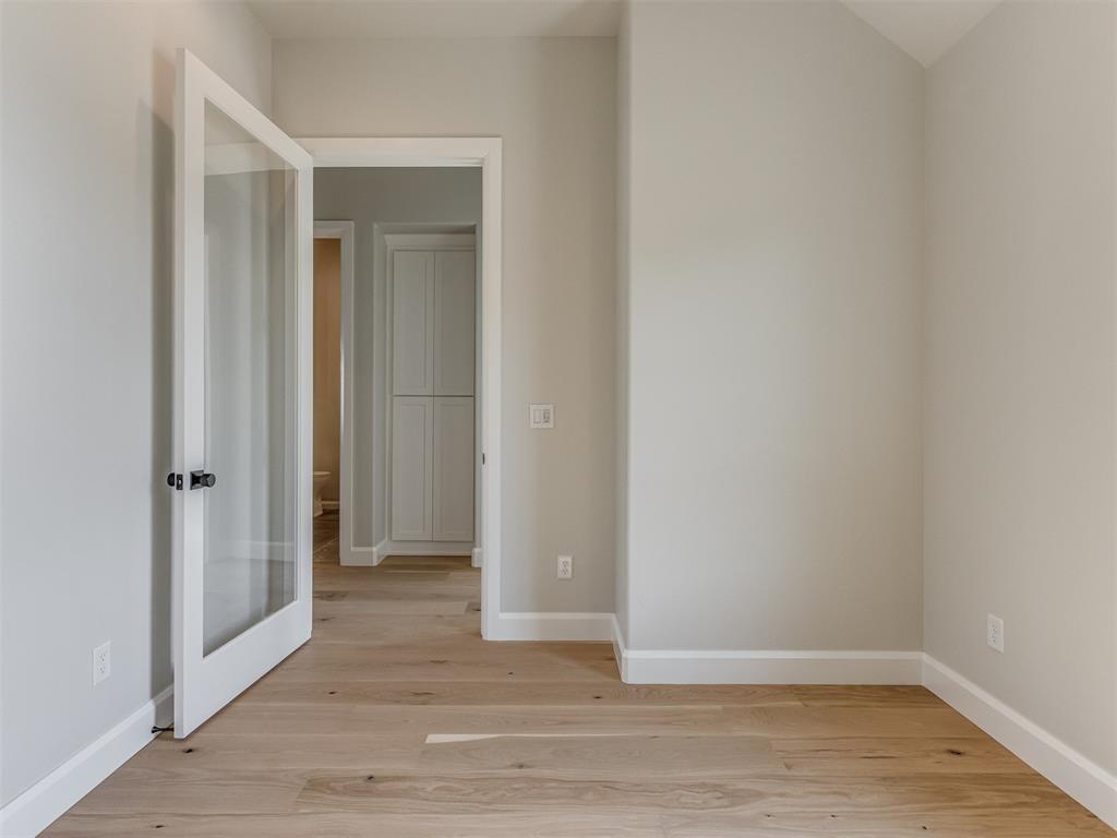 16401 Burgundy East Drive