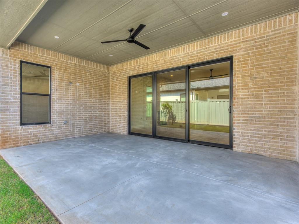 16401 Burgundy East Drive