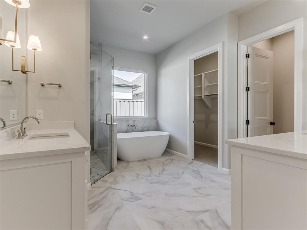 16401 Burgundy East Drive