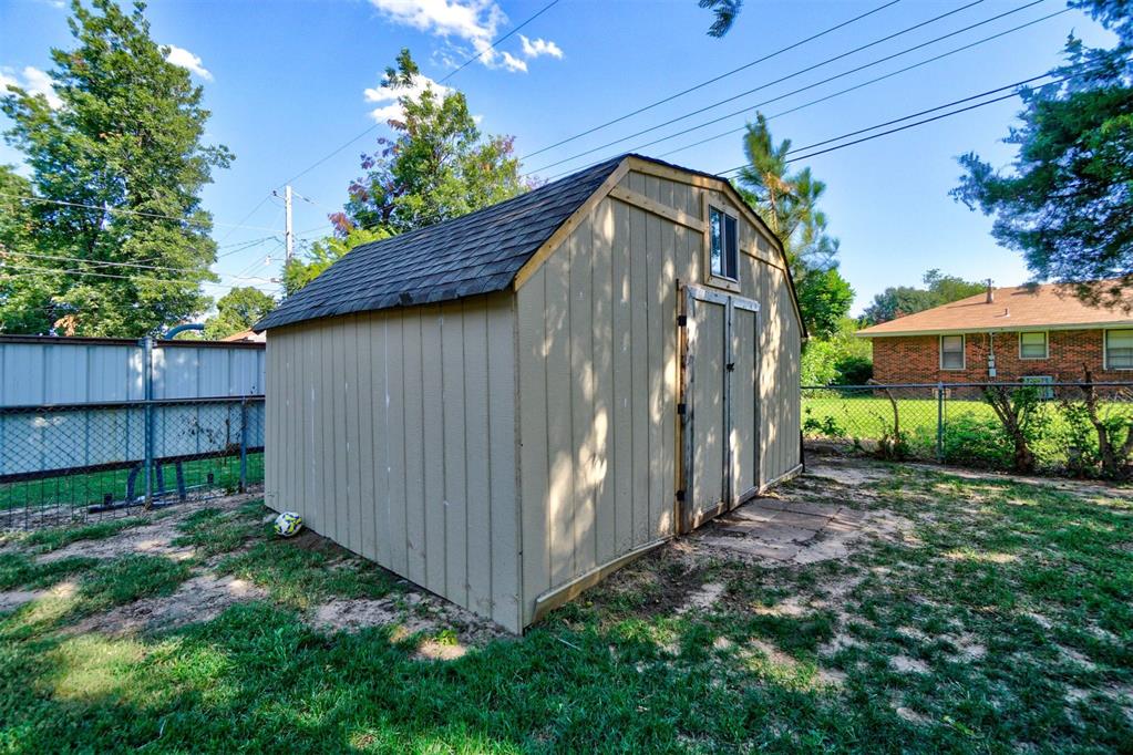4612 NW 13th Street