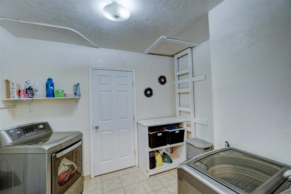 4612 NW 13th Street
