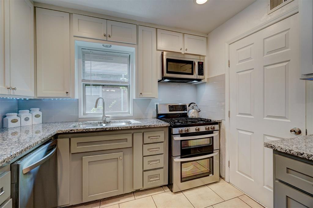 4612 NW 13th Street