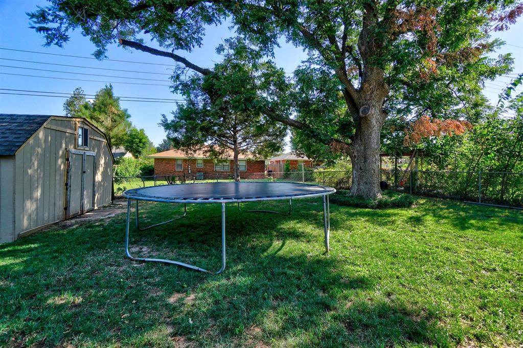 4612 NW 13th Street