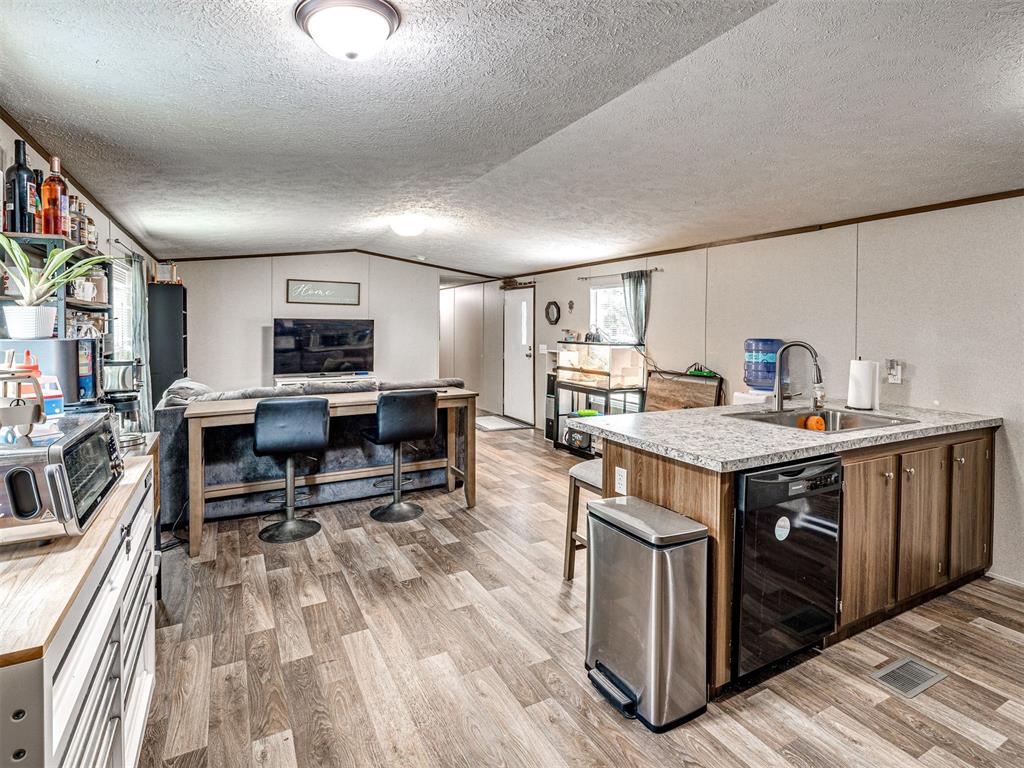 101735 Green Moss Trail