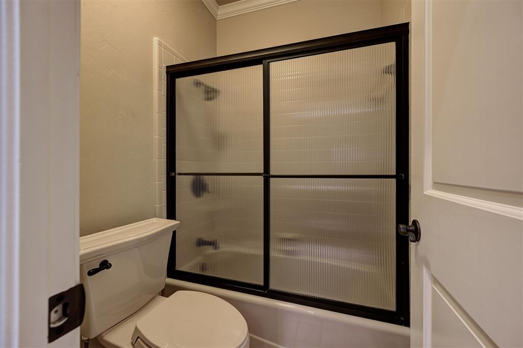 1102 Saint Andrews Drive