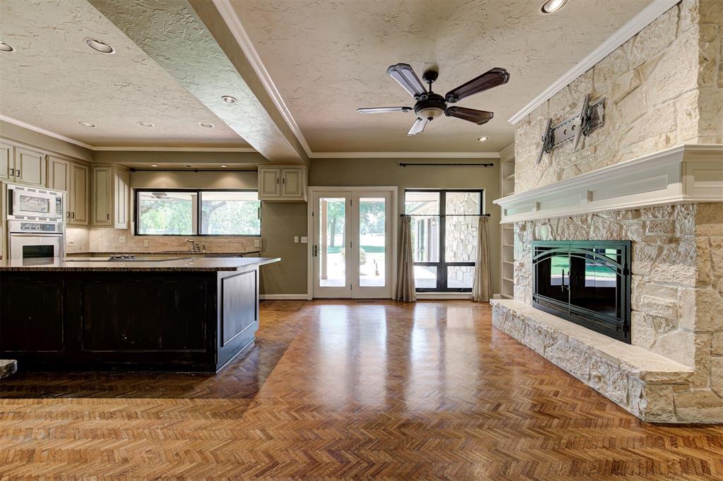 1102 Saint Andrews Drive