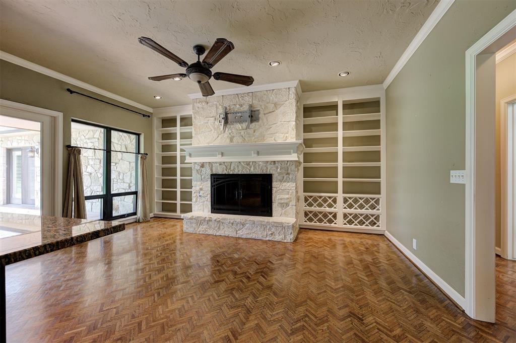 1102 Saint Andrews Drive