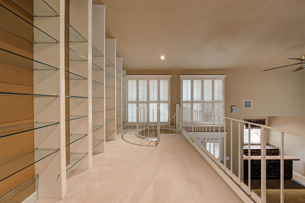 1102 Saint Andrews Drive