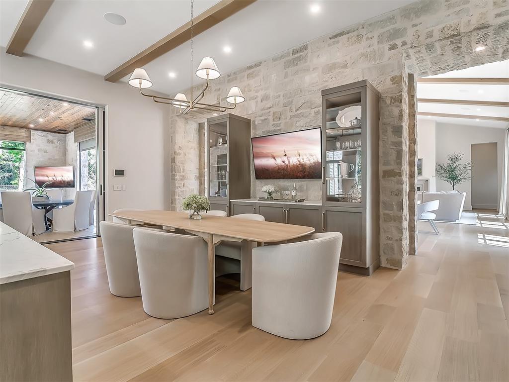 2909 Spring Crest Circle