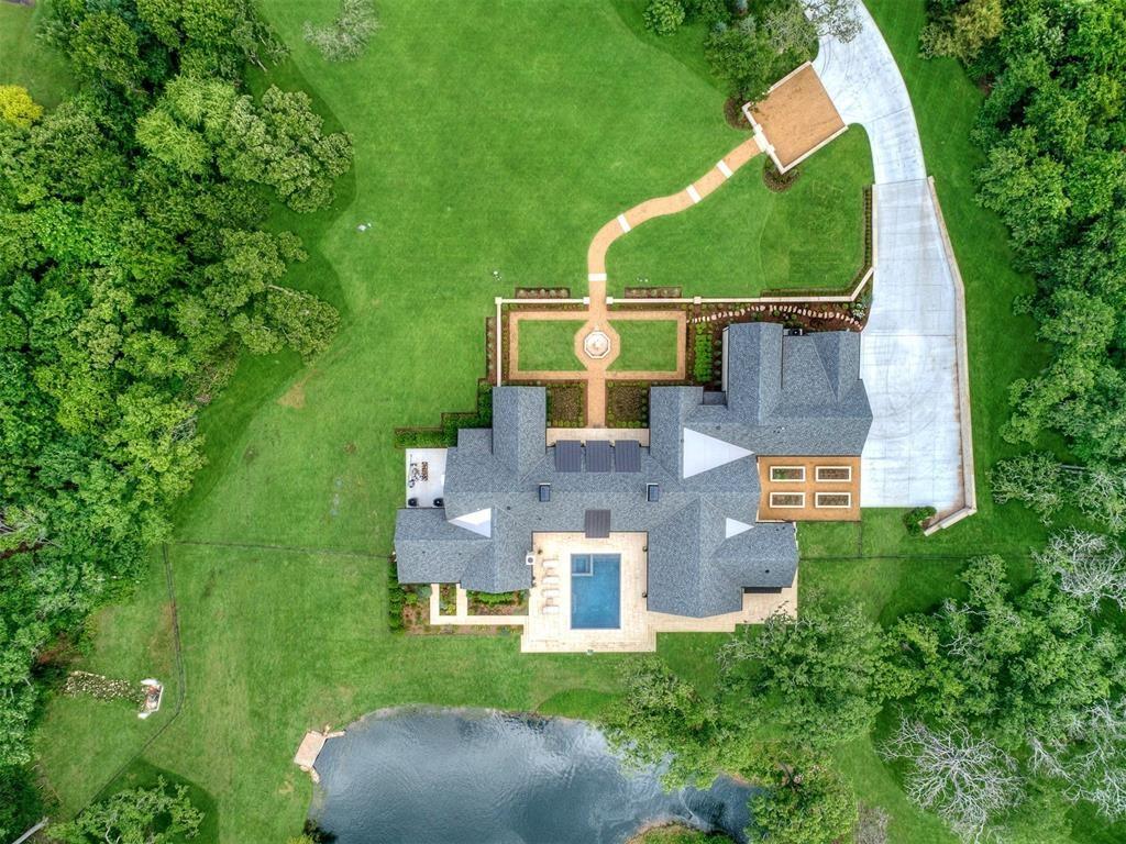 2909 Spring Crest Circle