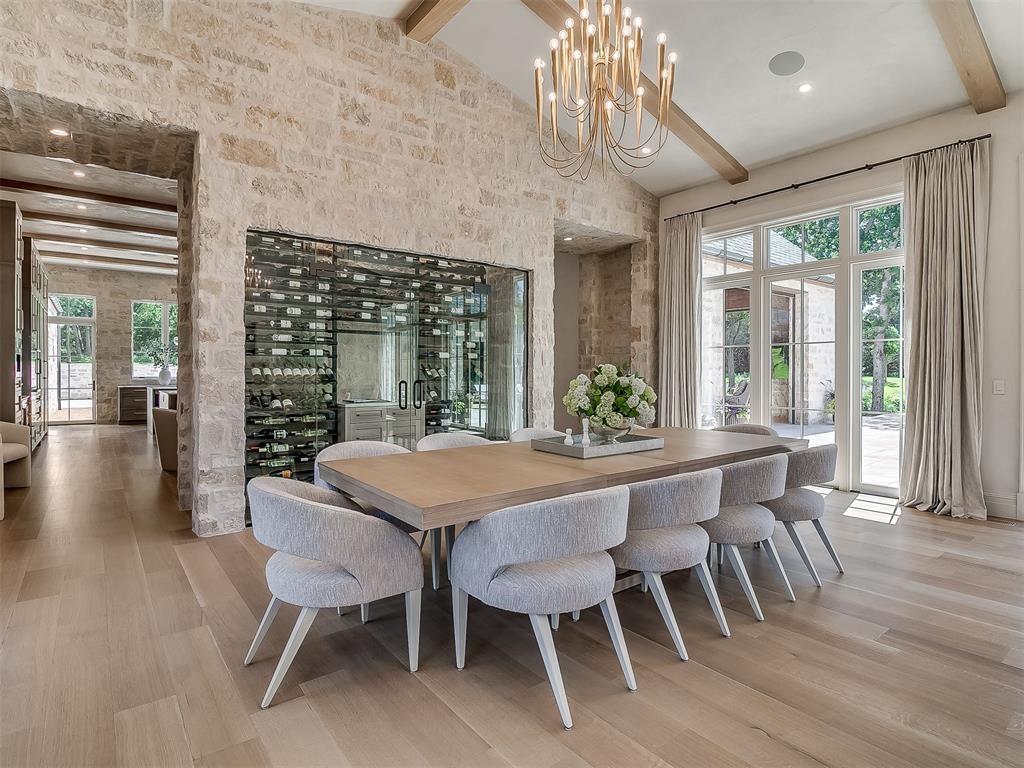 2909 Spring Crest Circle