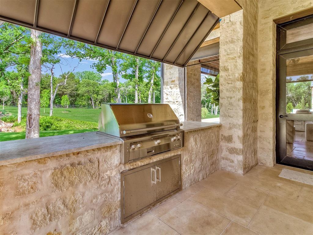 2909 Spring Crest Circle