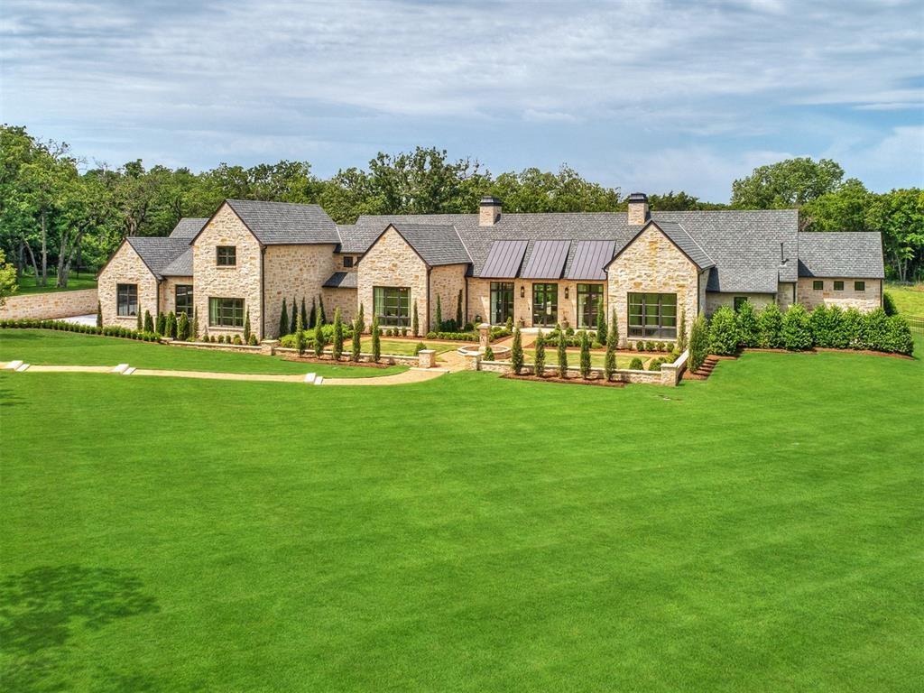 2909 Spring Crest Circle