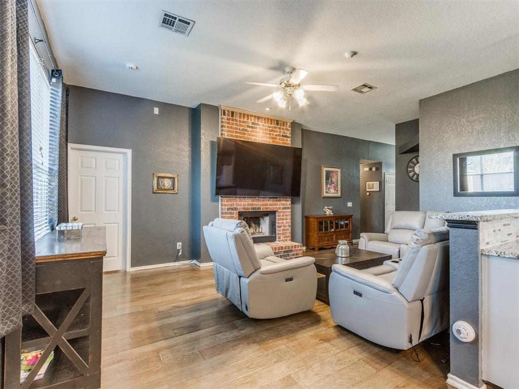 10129 Fairfax Lane