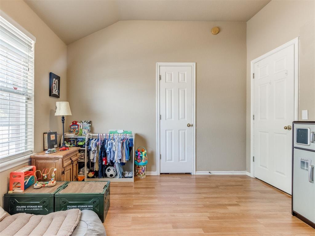 10129 Fairfax Lane