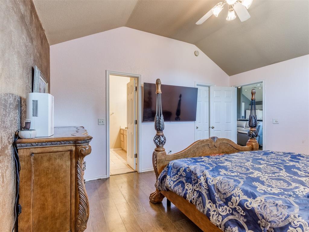 10129 Fairfax Lane