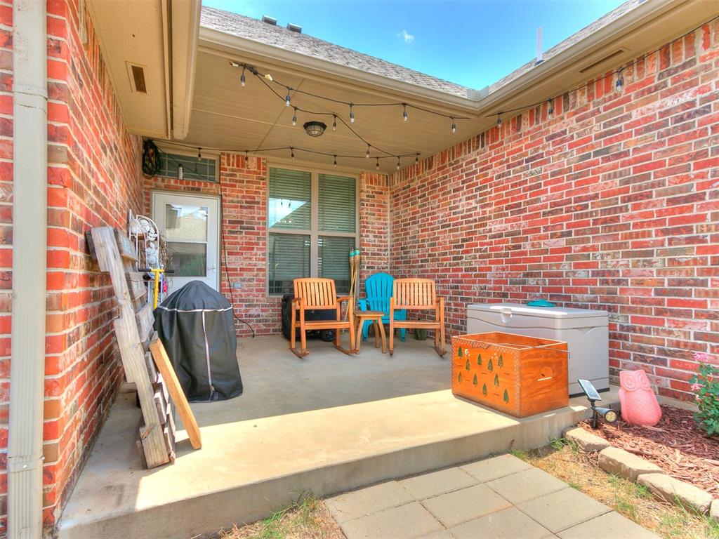 12029 SW 18th Street