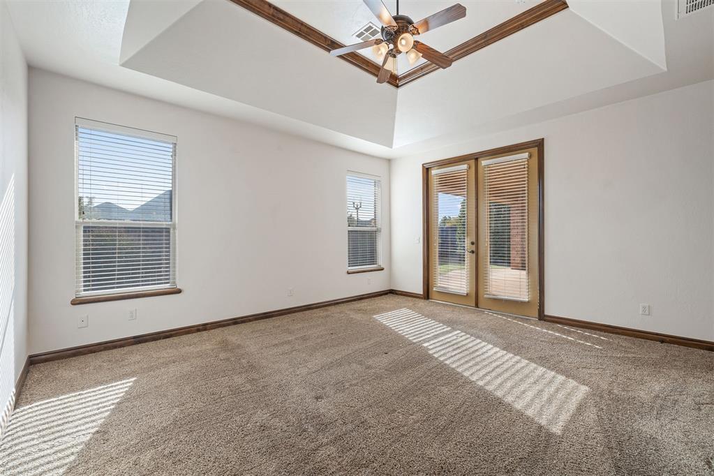 19504 Green Meadow Lane