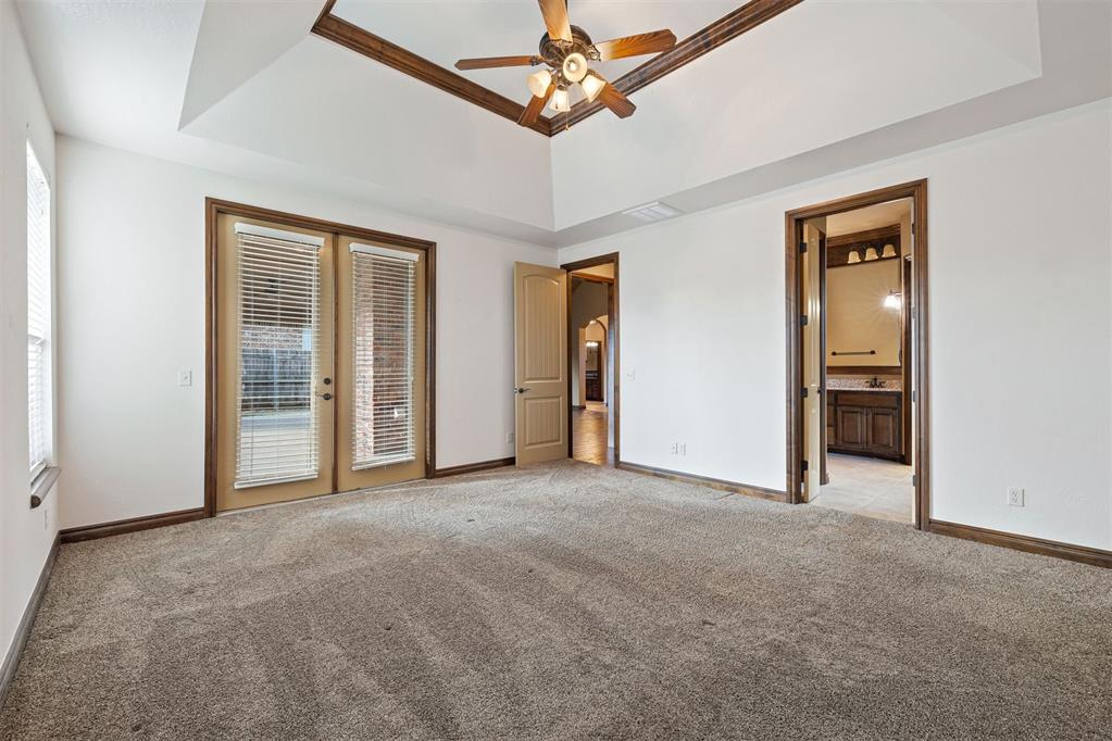 19504 Green Meadow Lane