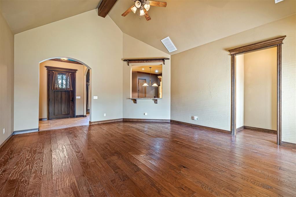 19504 Green Meadow Lane