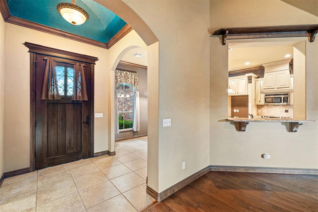 19504 Green Meadow Lane