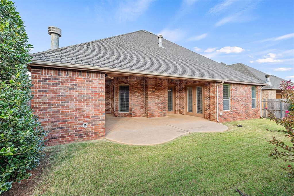 19504 Green Meadow Lane